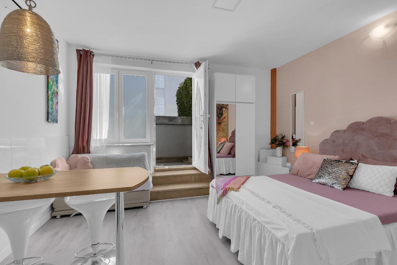 Apartments Barbara Makarska Exterior foto
